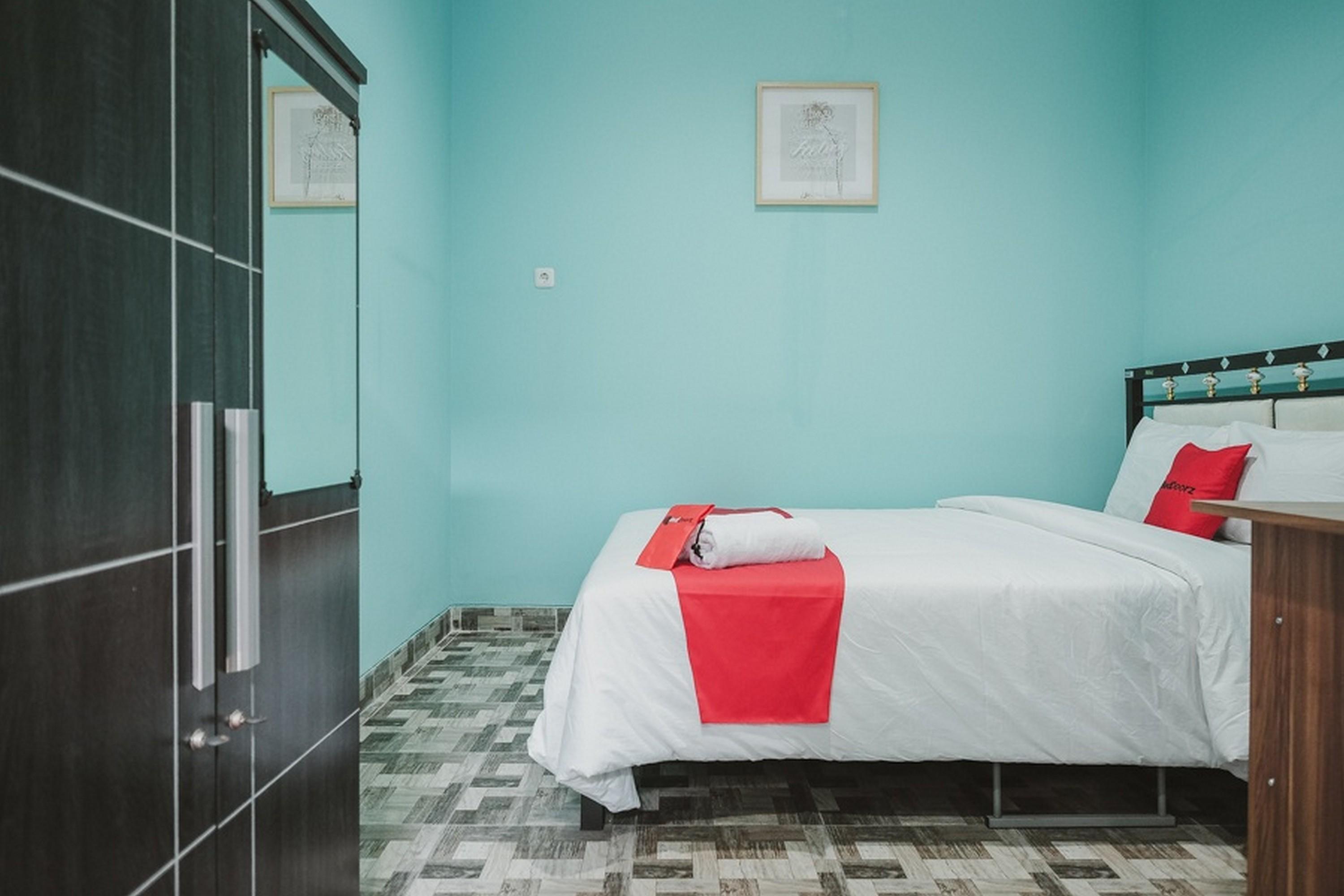 Hotel Reddoorz Near Rsud Koja Yakarta Exterior foto